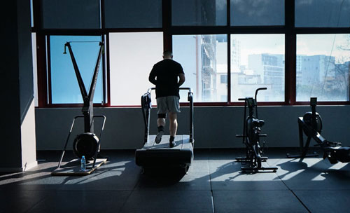 科學(xué)搭配健身器材，提升健康養(yǎng)老體驗