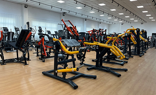 為什么選擇源頭健身器材廠家直供？項目采購的成本與風(fēng)險全面解析