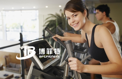 別再每天用跑步機了，試試其它健身器材吧