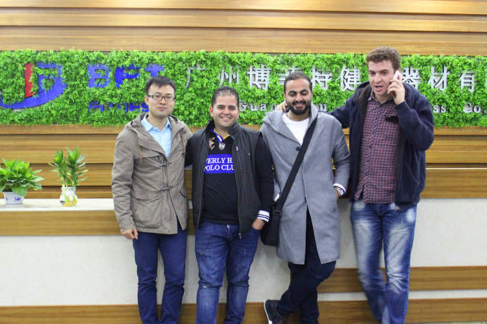 埃及來中國進(jìn)口博菲特健身器材