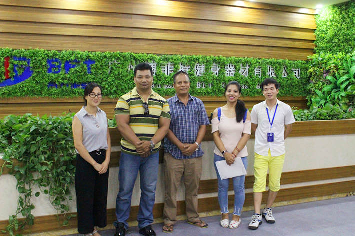 尼泊爾健身器材