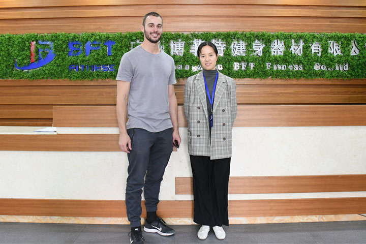 澳大利亞客戶(hù)采購(gòu)健身器材